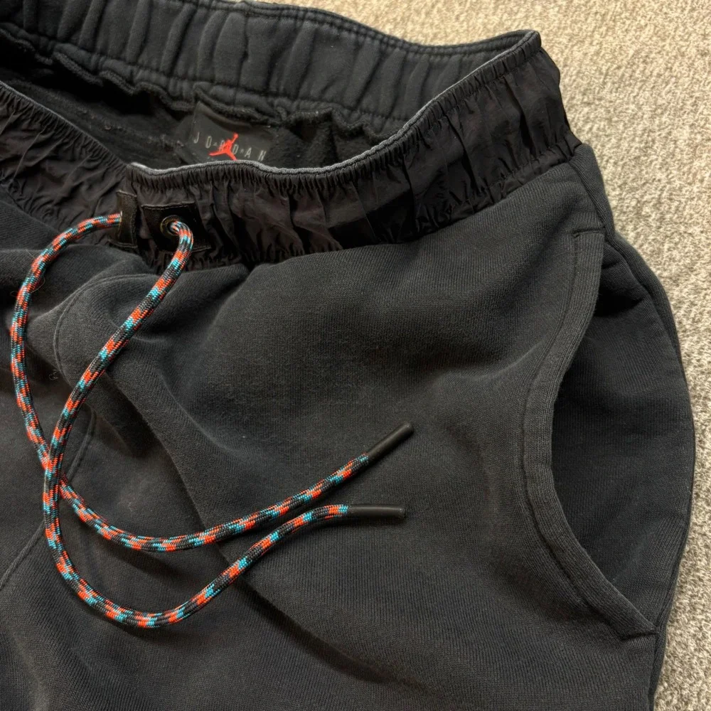 Nike Jordan Mind Over Matter Fleece Sweatpants Mens Small Black Joggers